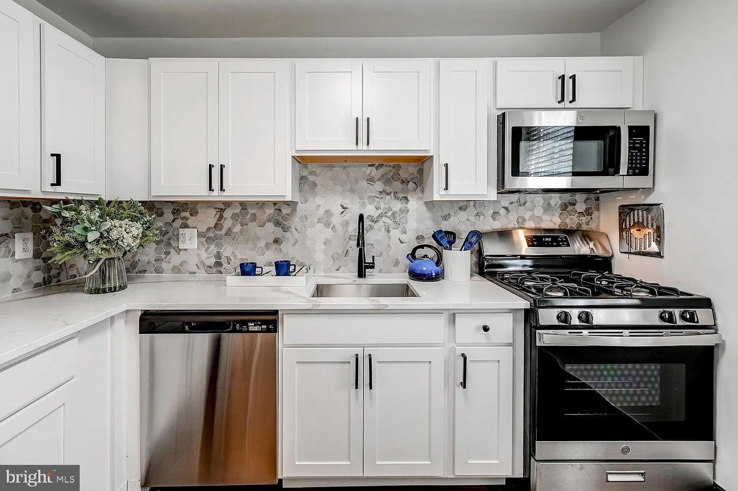 4002 Linkwood Rd #a Property Photo 3