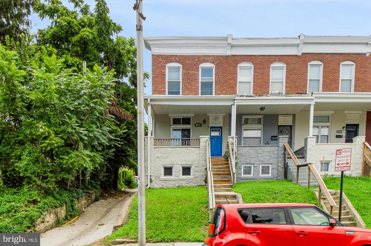 1100 Ashburton St Property Photo 1
