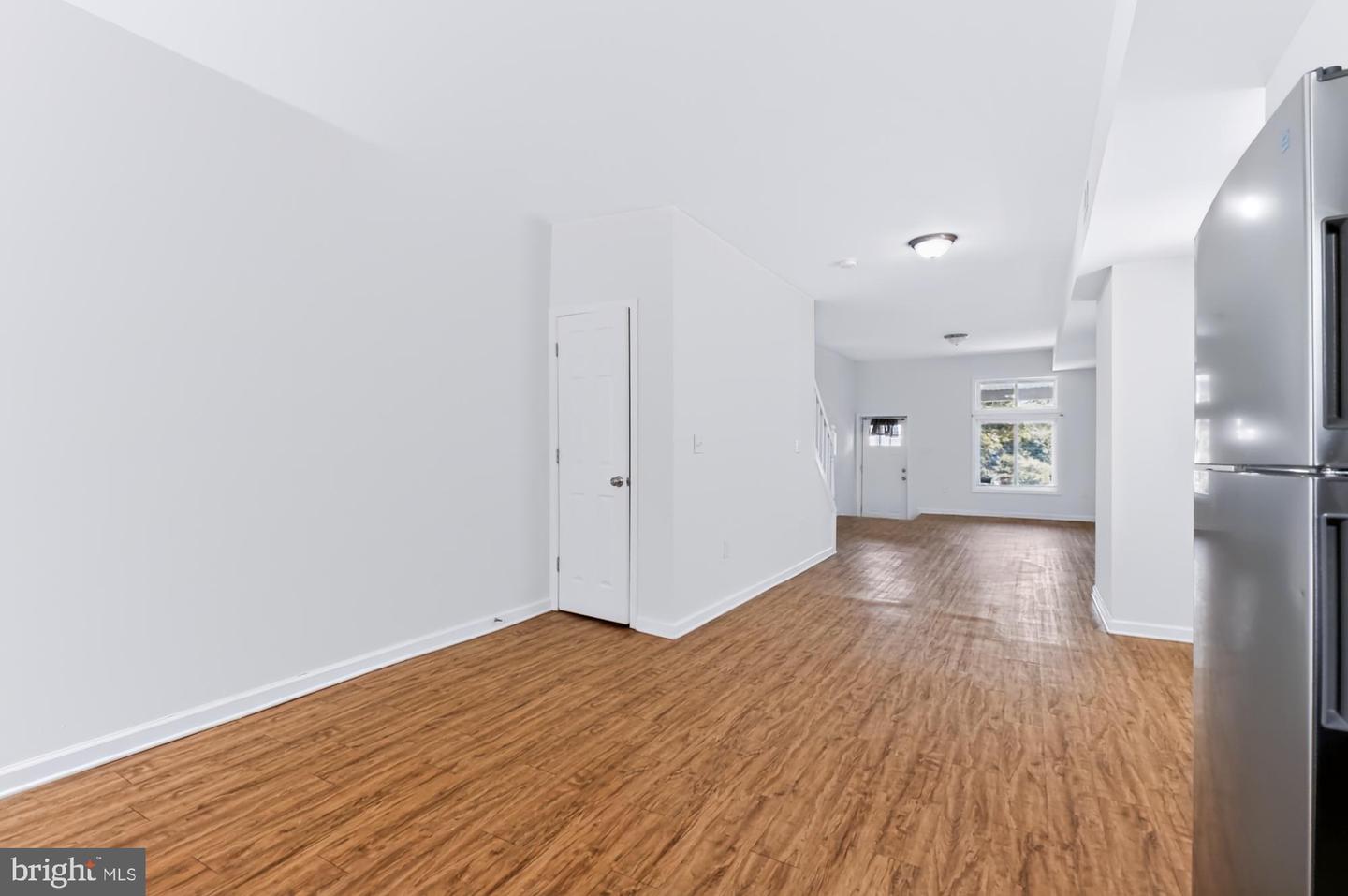1100 Ashburton St Property Photo 12