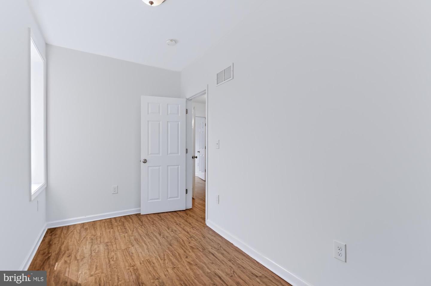 1100 Ashburton St Property Photo 20