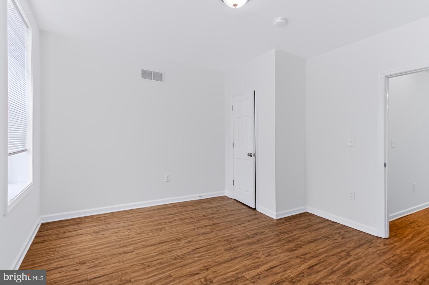 1100 Ashburton St Property Photo 22