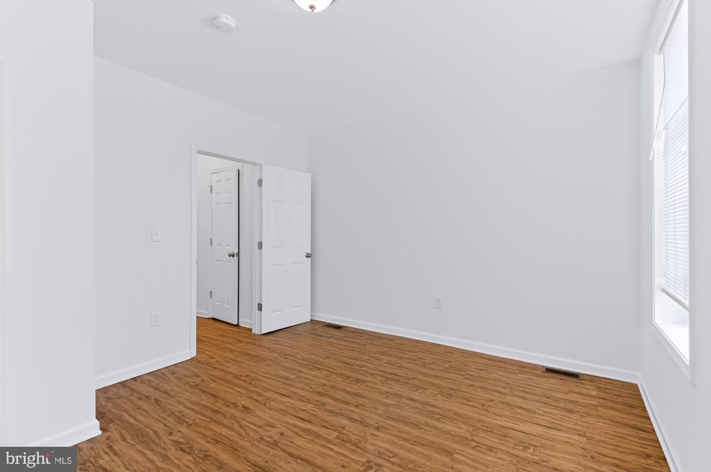 1100 Ashburton St Property Photo 23