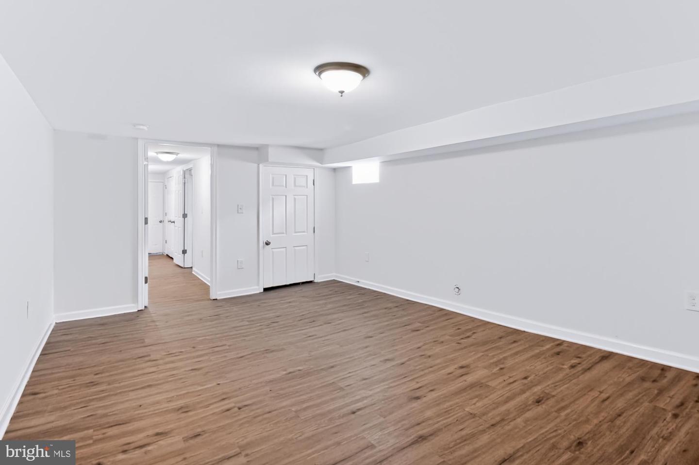 1100 Ashburton St Property Photo 30