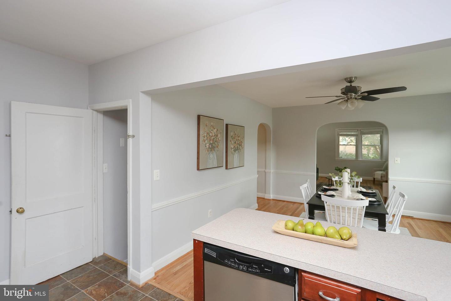 409 Wickham Rd S Property Photo 10