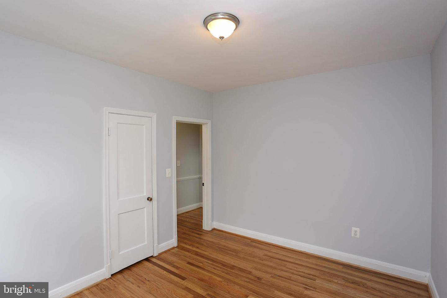 409 Wickham Rd S Property Photo 21