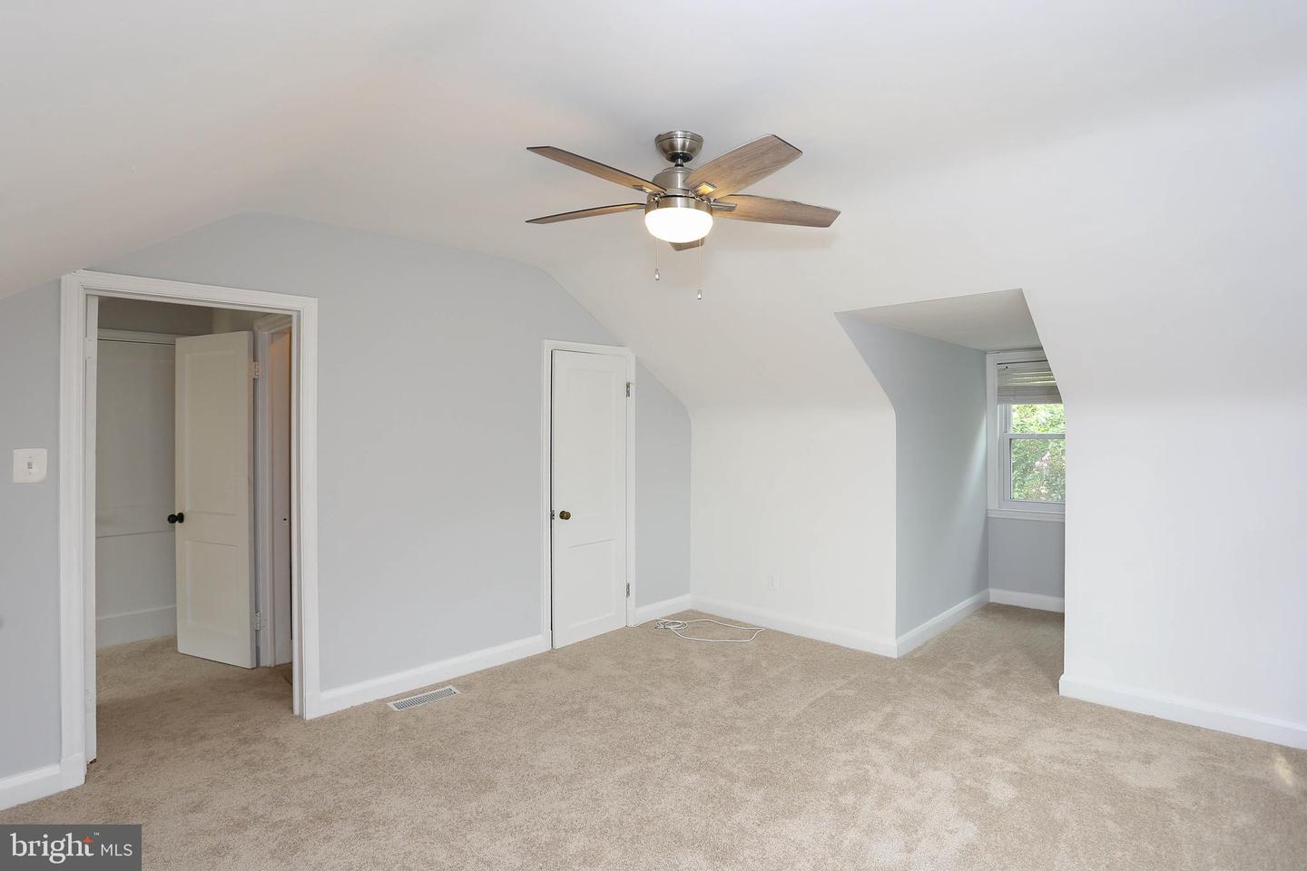409 Wickham Rd S Property Photo 29