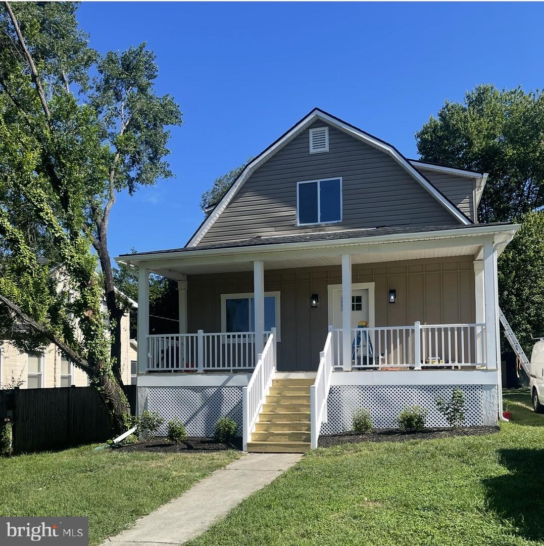 2804 BEECHLAND AVE Property Photo 1