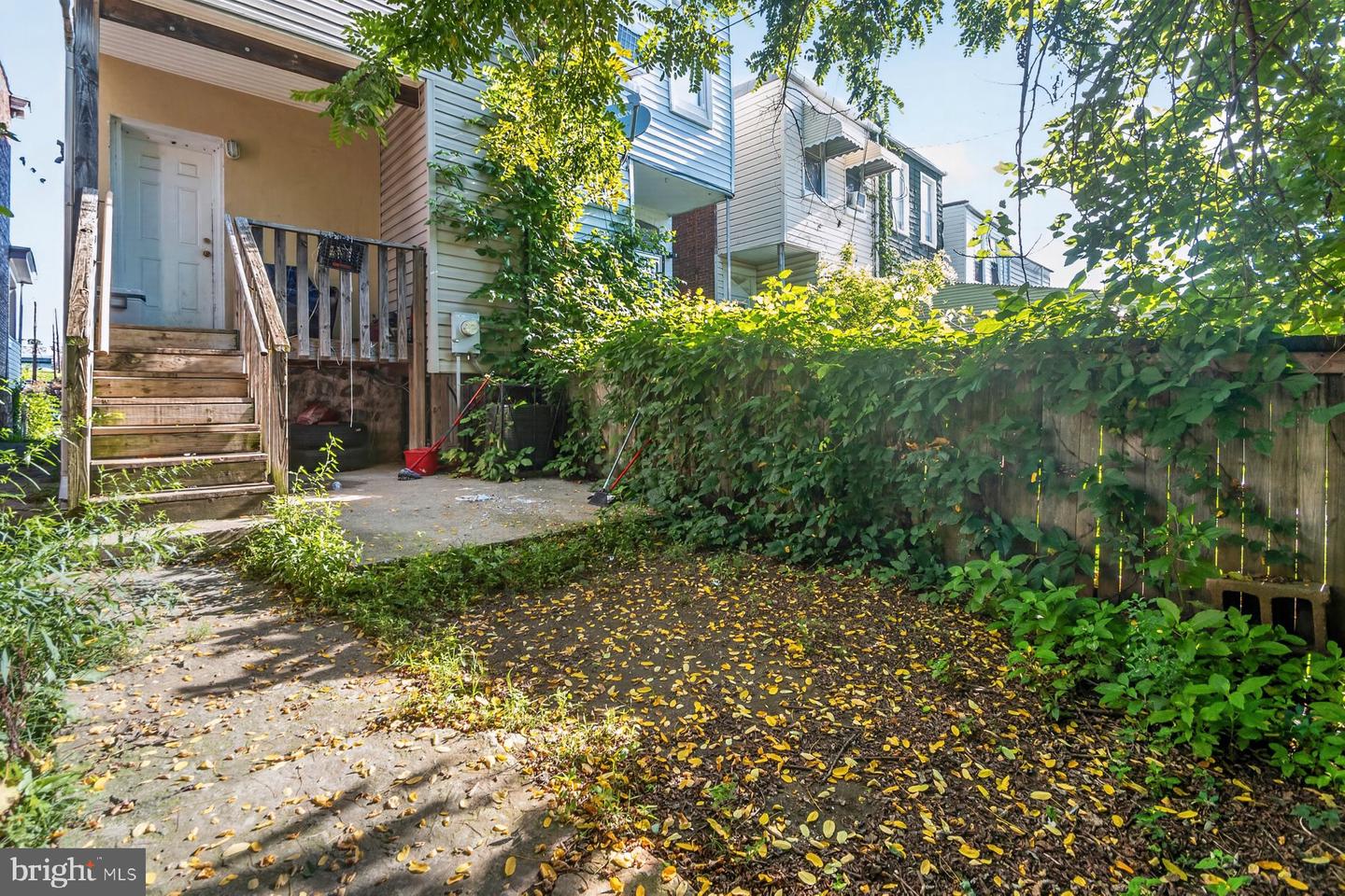 4011 Edmondson Ave Property Photo 7