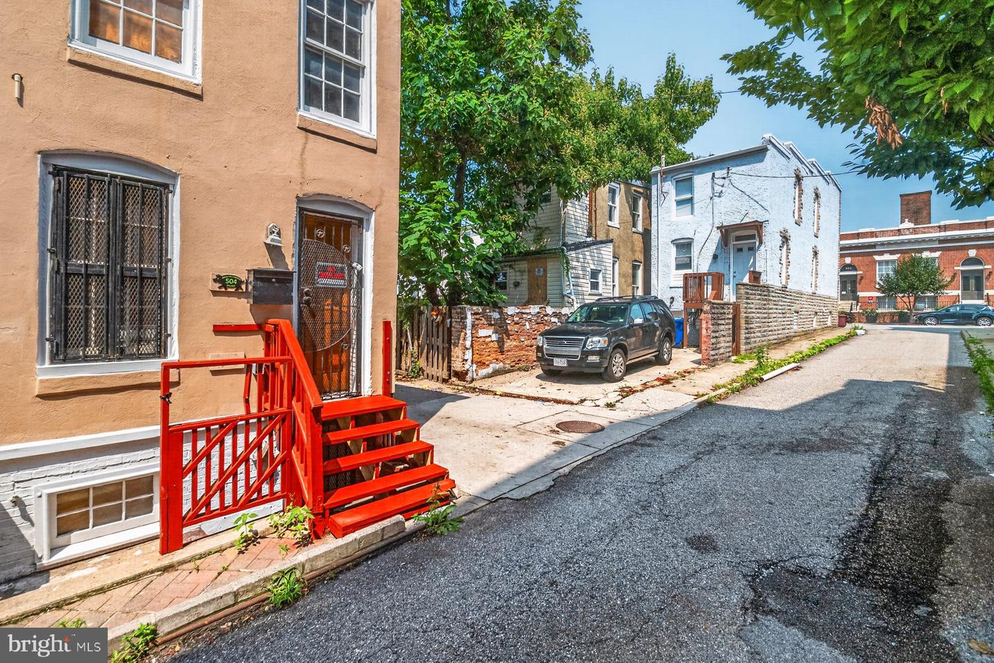 504 Callender St Property Photo 1