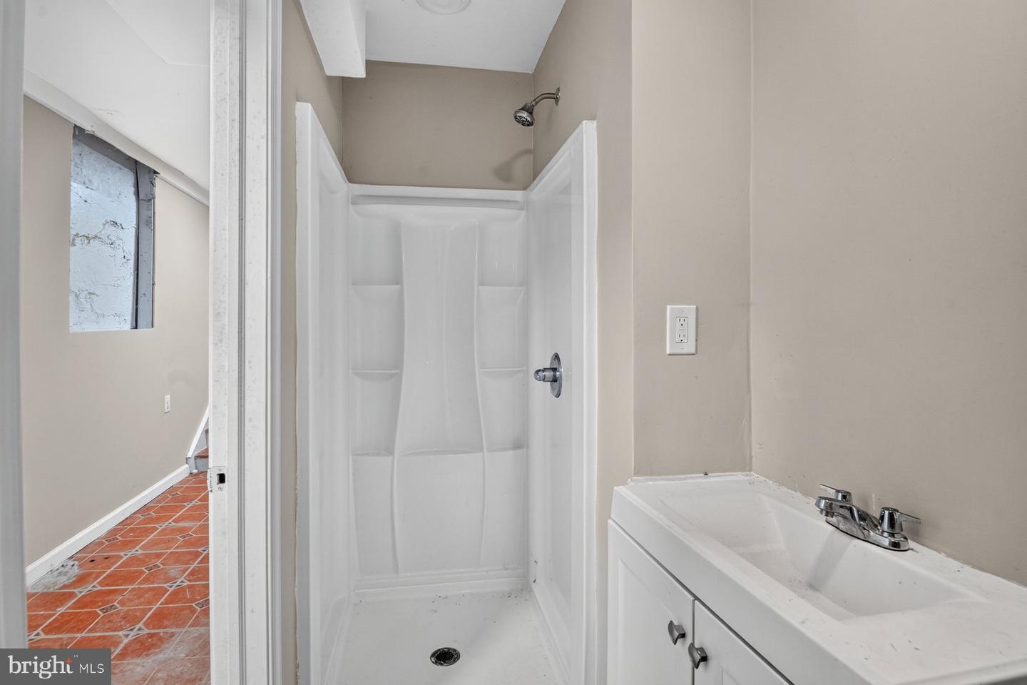 504 Callender St Property Photo 18