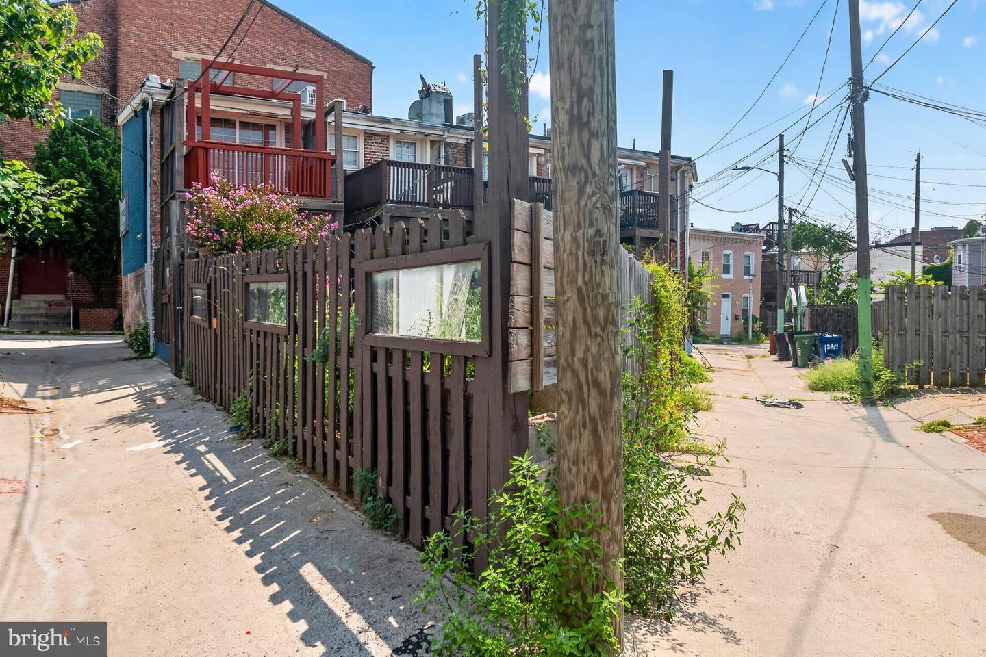 504 Callender St Property Photo 21