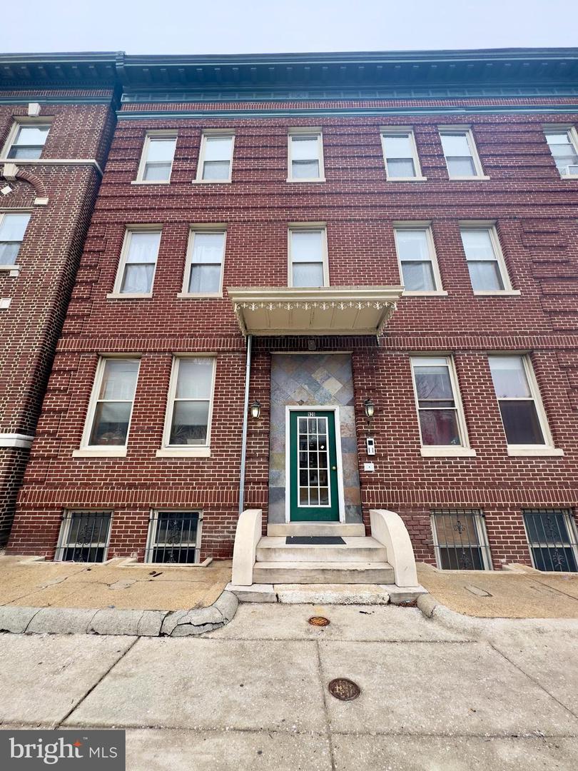 2401 Brookfield Ave #d6 Property Photo 1