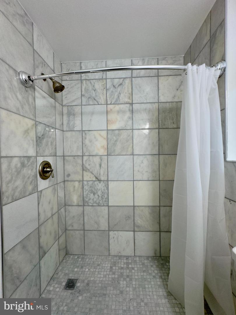 3331 Beech Ave Property Photo 15