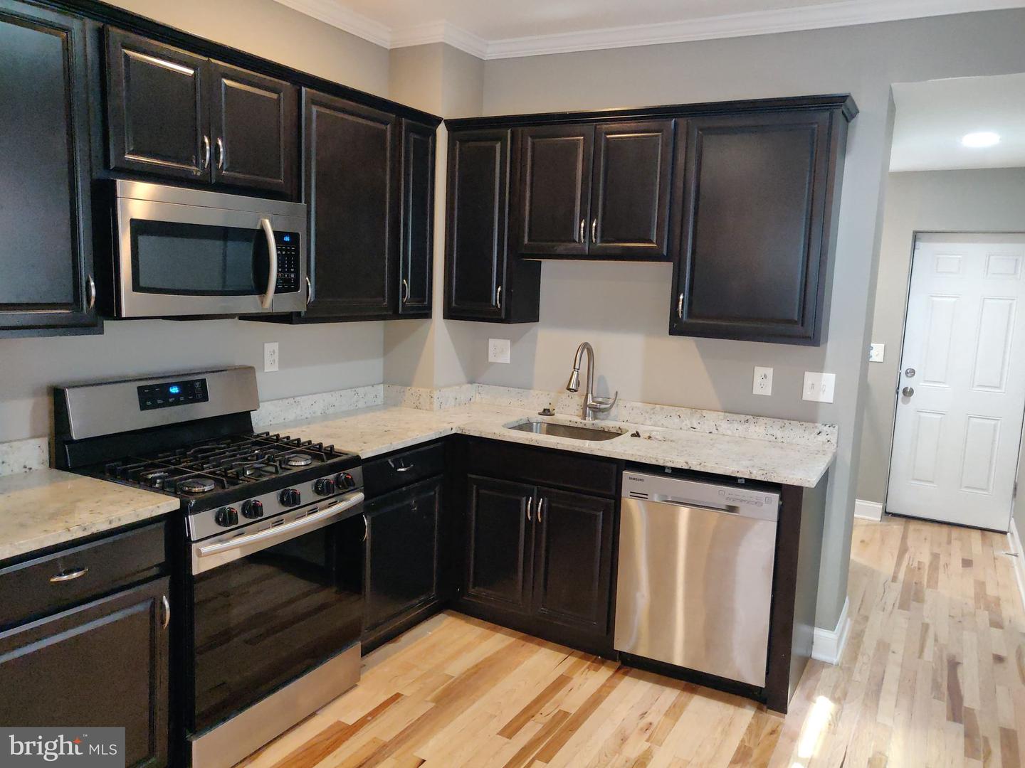 103 Highland Ave Property Photo 8