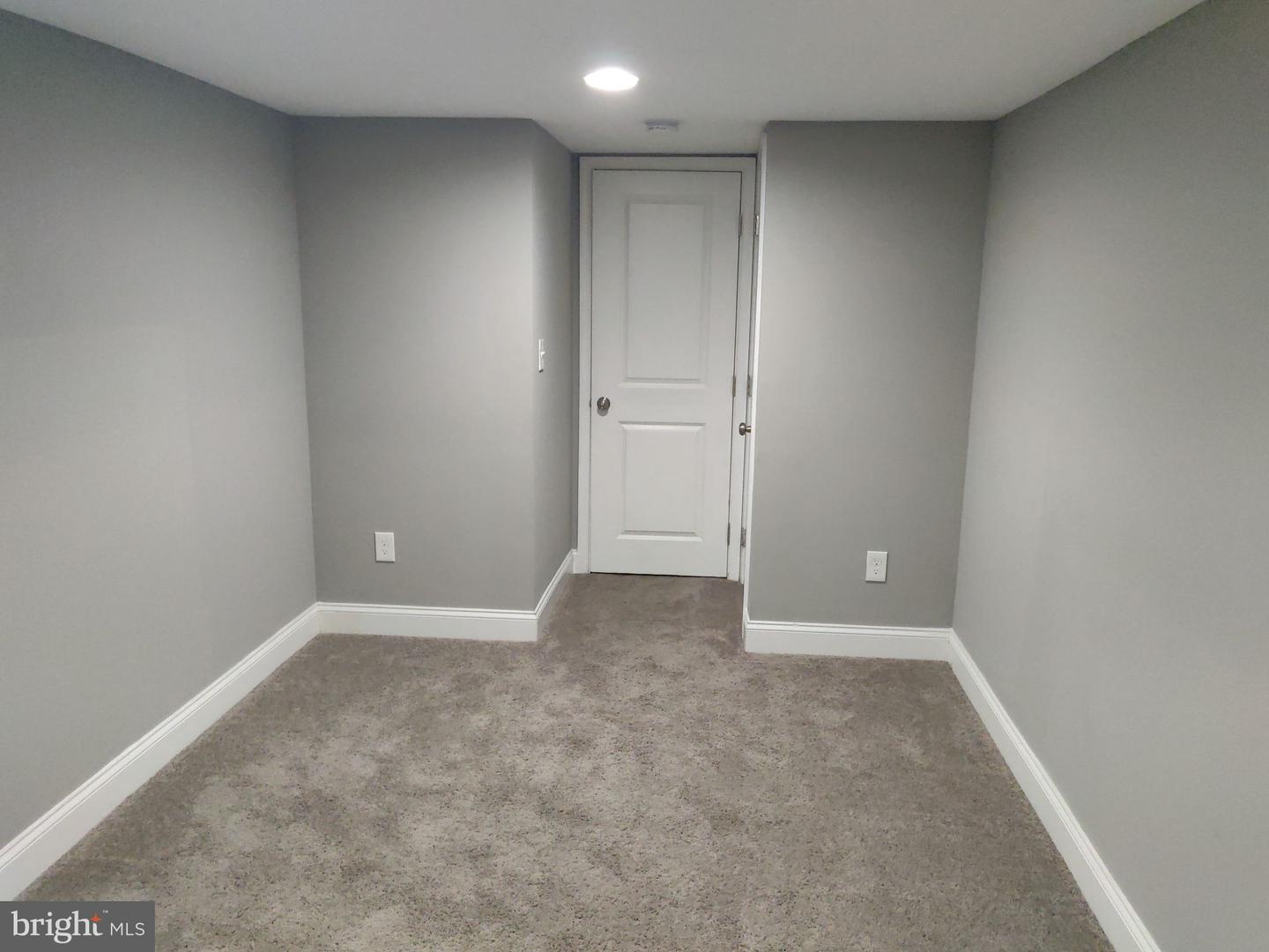 103 Highland Ave Property Photo 18