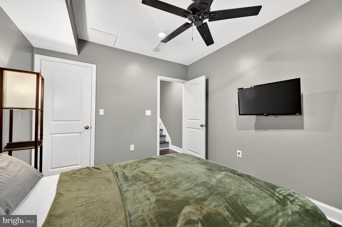 460 E Federal St Property Photo 27