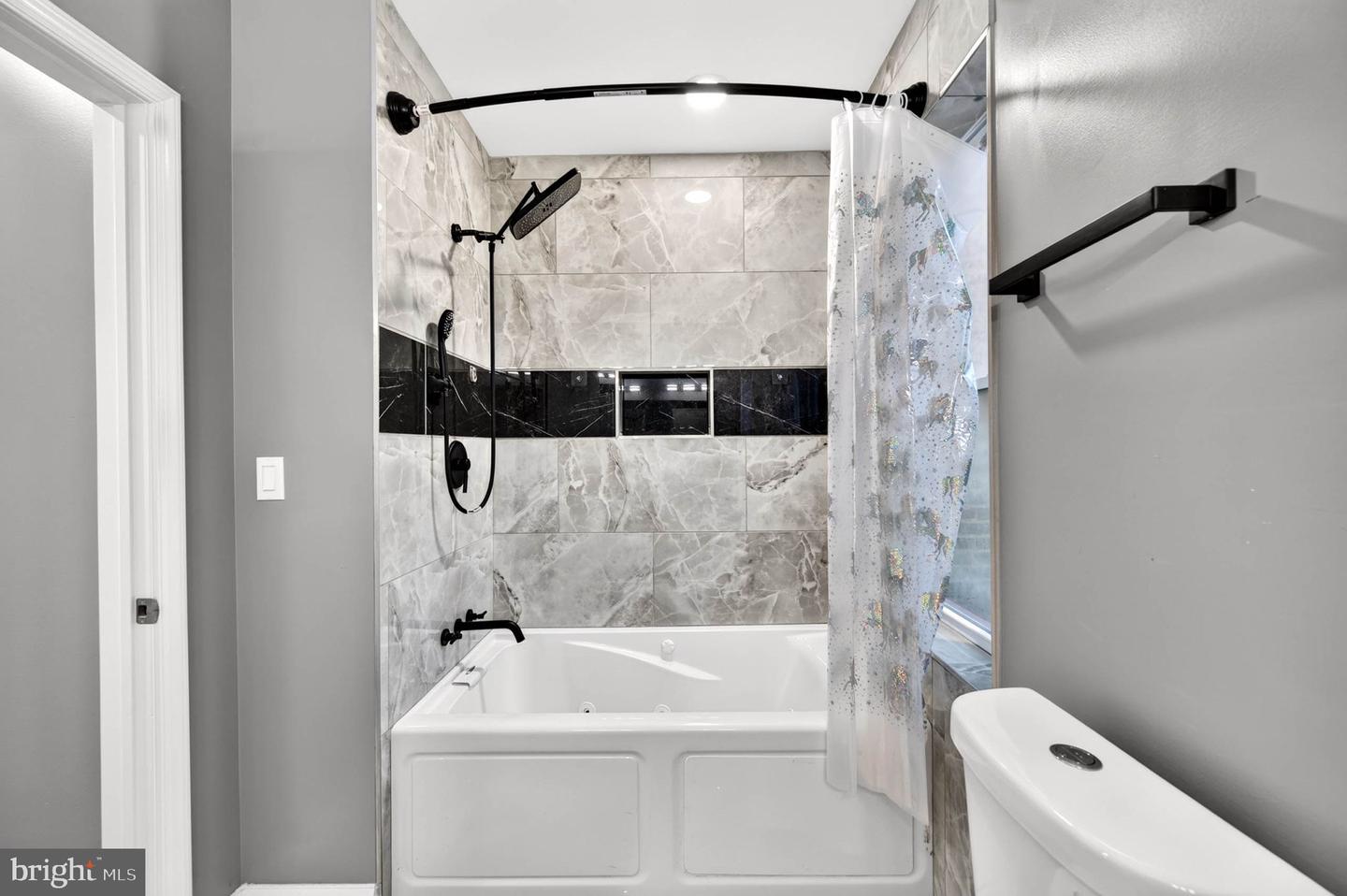 460 E Federal St Property Photo 37