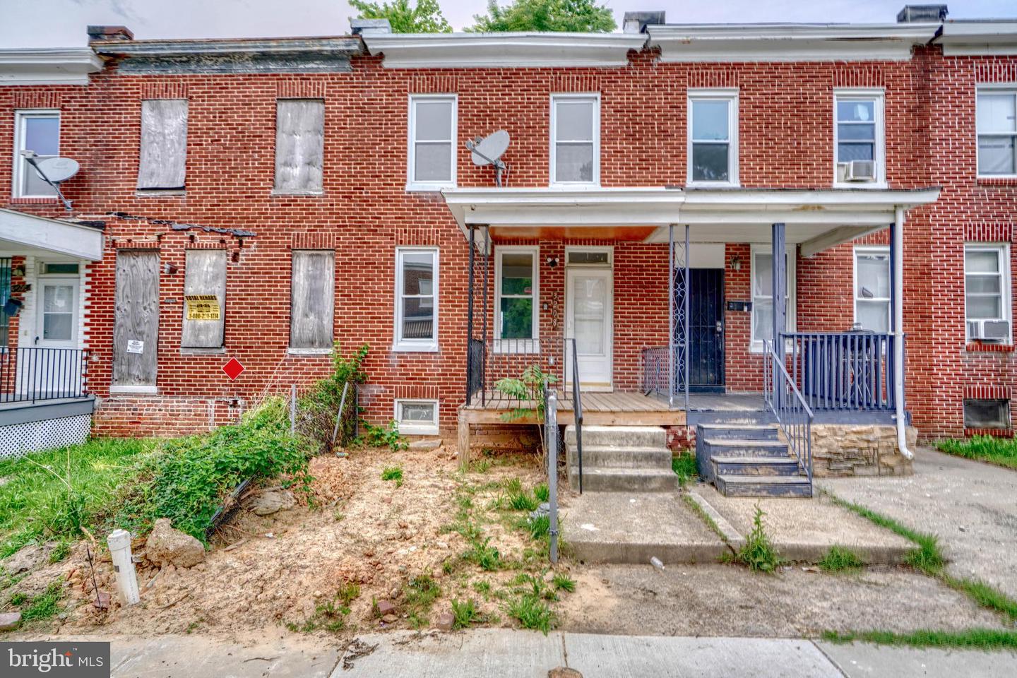 3208 ELMLEY AVE Property Photo 1