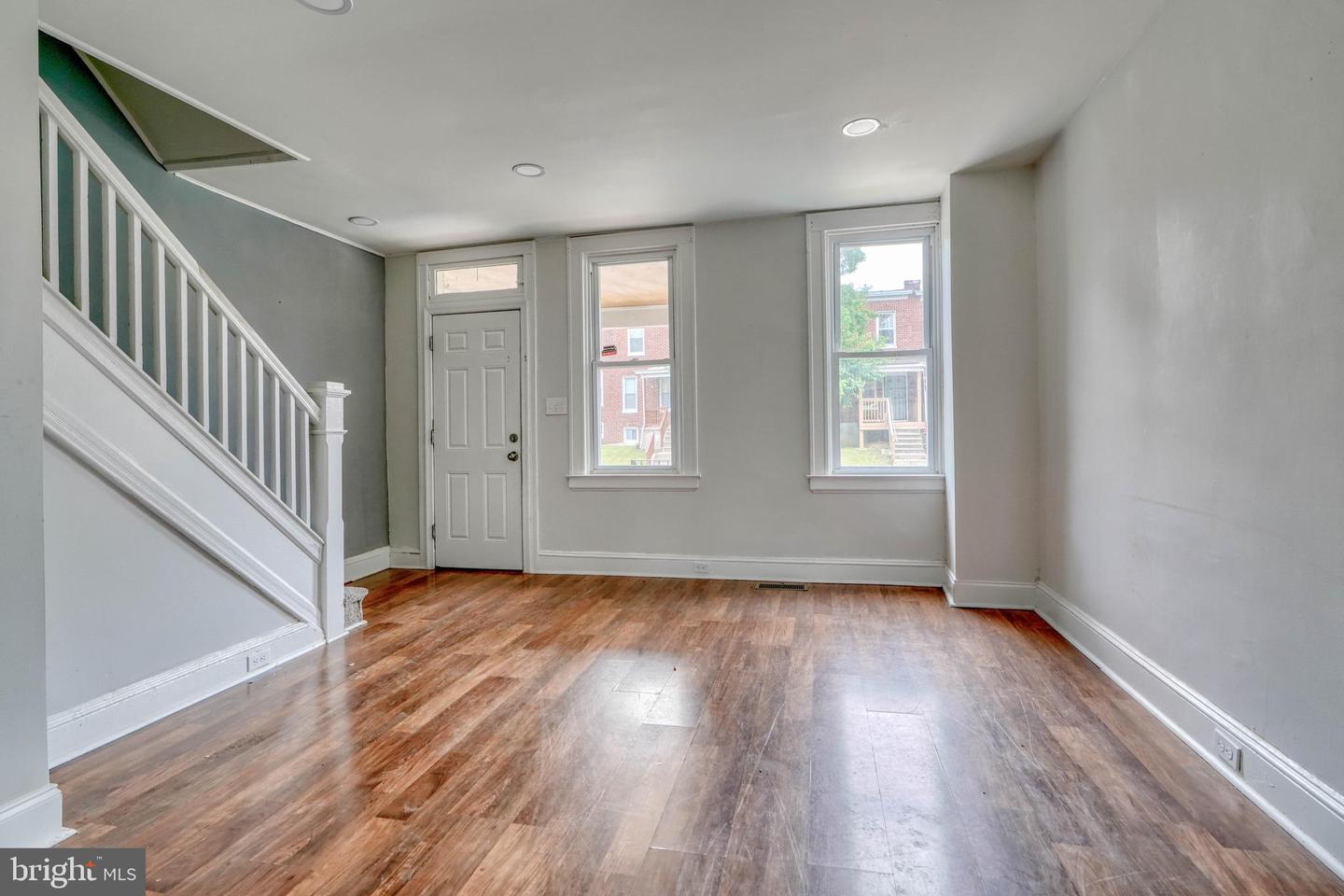 3208 Elmley Ave Property Photo 17