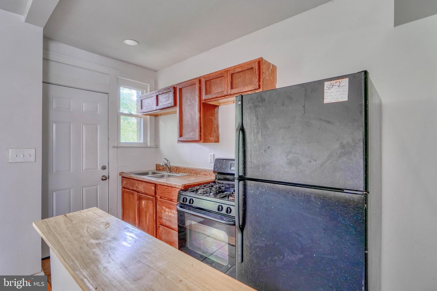 3208 Elmley Ave Property Photo 18