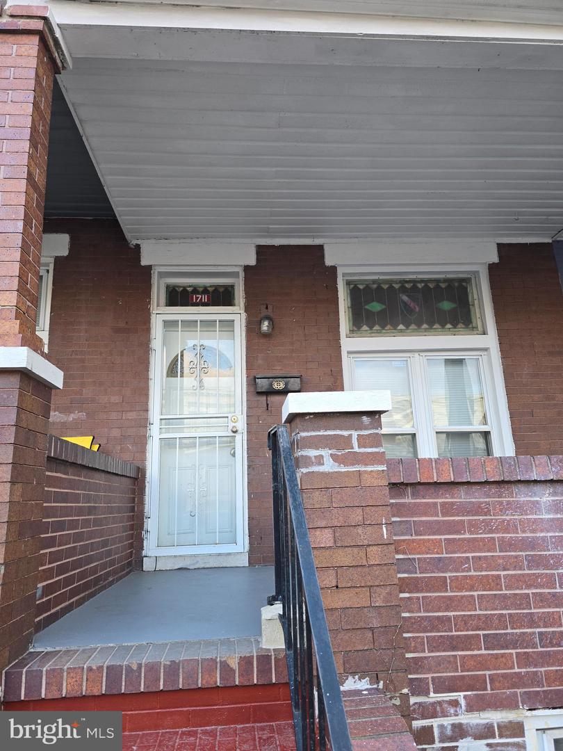 1711 HOMESTEAD ST Property Photo 1