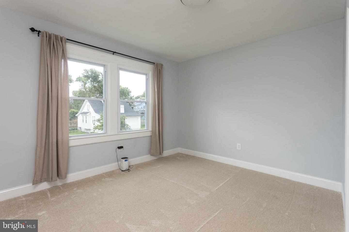 5316 Elsrode Ave Property Photo 14
