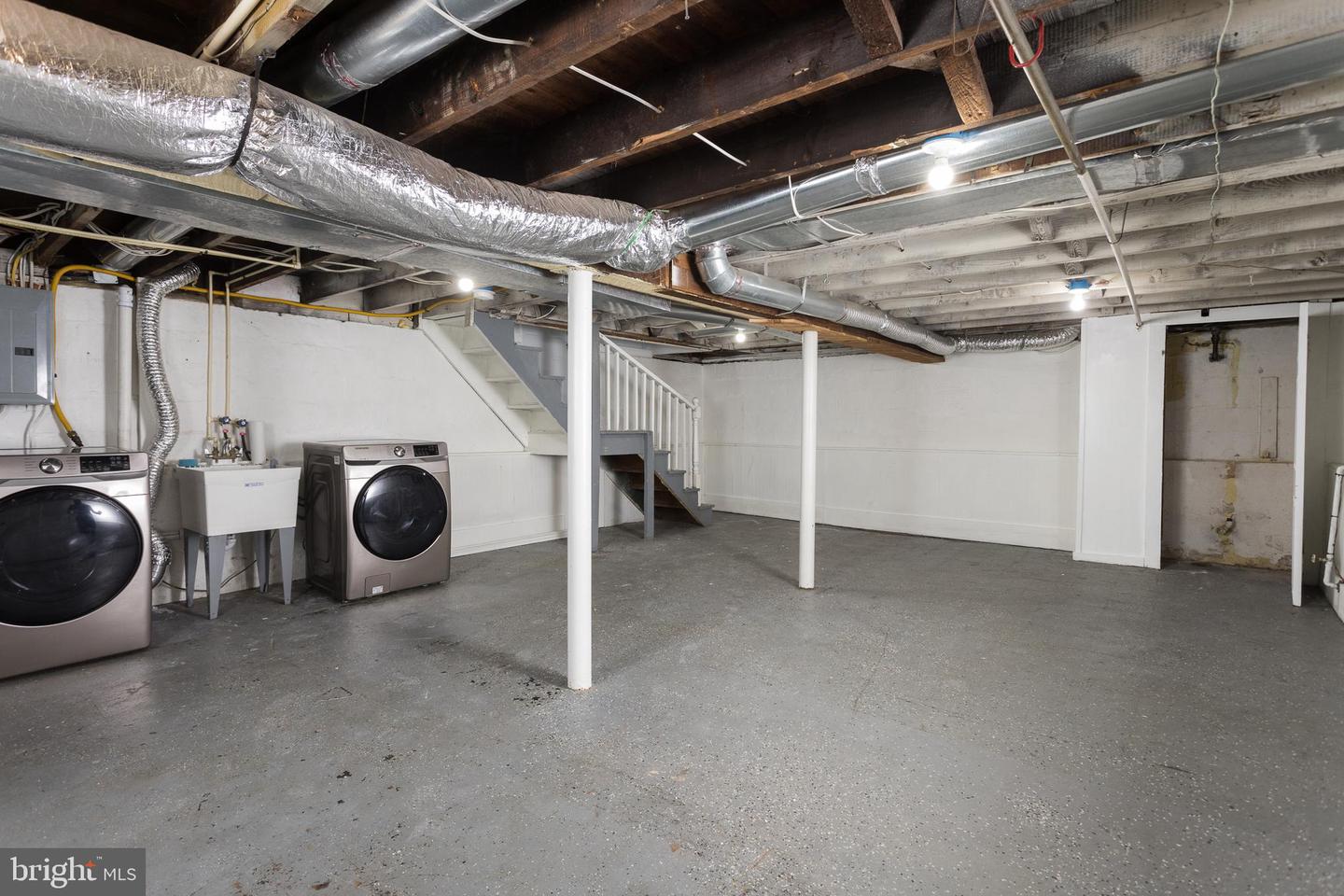 5316 Elsrode Ave Property Photo 28