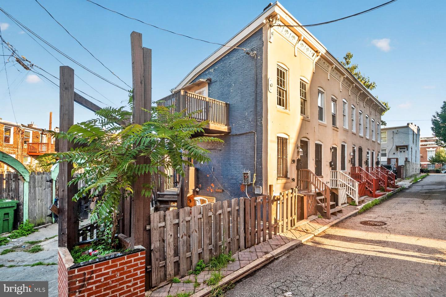 512 Callender St Property Photo 1