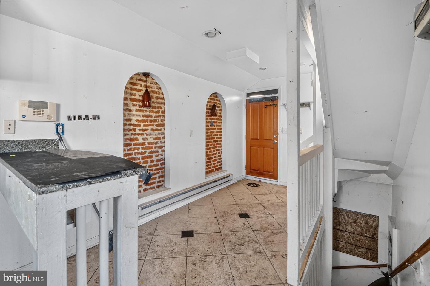 512 Callender St Property Photo 6