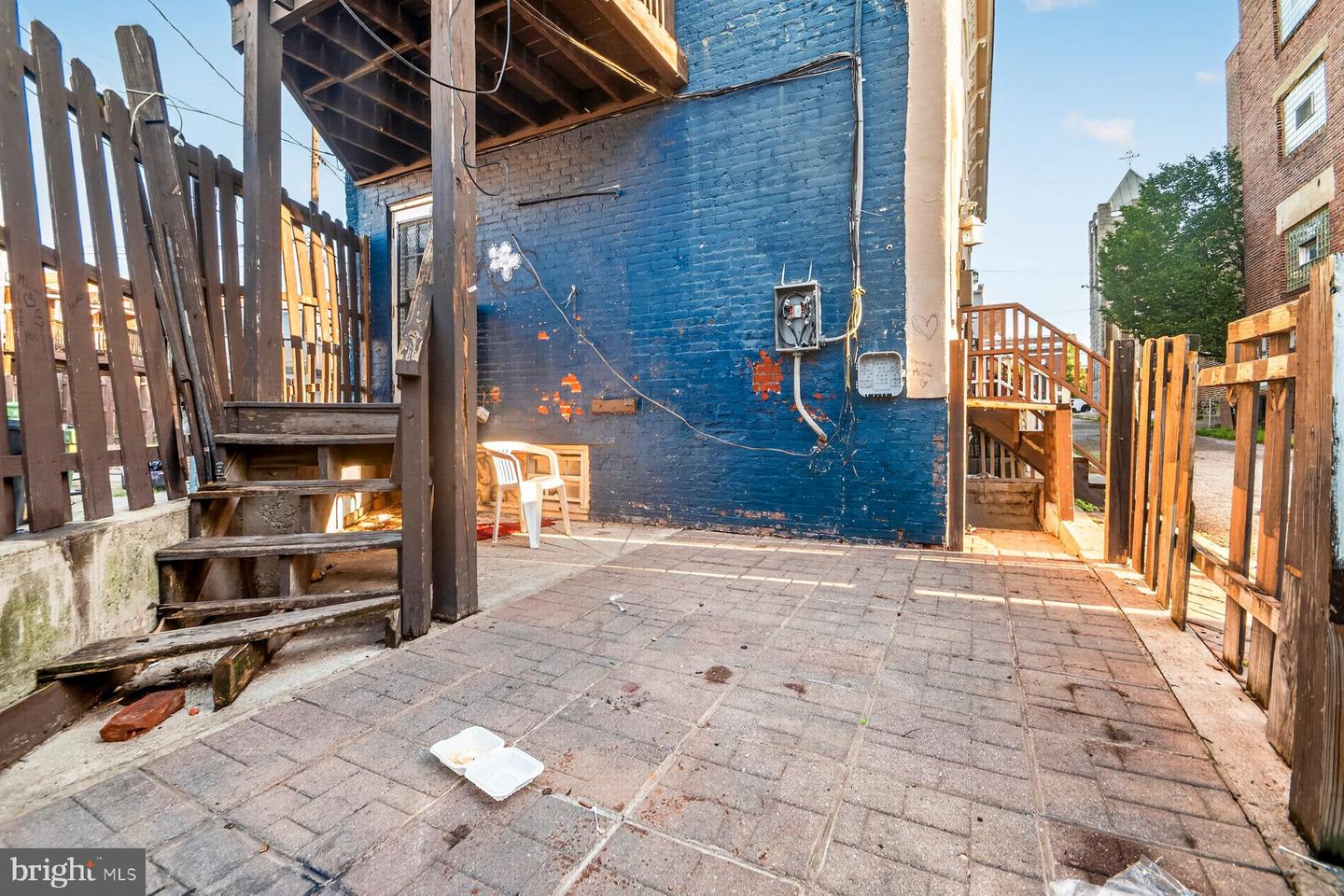 512 Callender St Property Photo 13