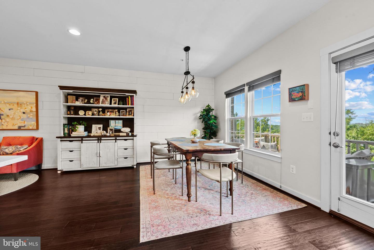 4214 Skyview Property Photo 7