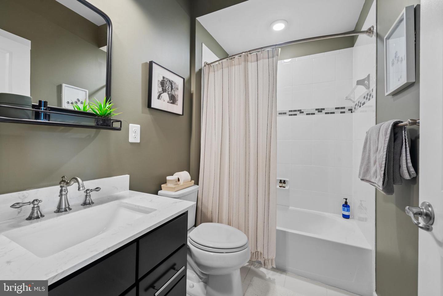 4214 Skyview Property Photo 22