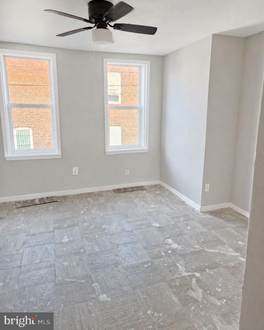 505 N Kenwood Ave Property Photo 2