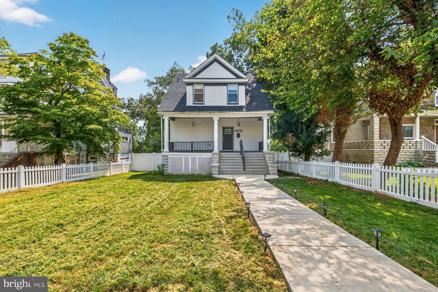 4505 MAINE AVE Property Photo 1