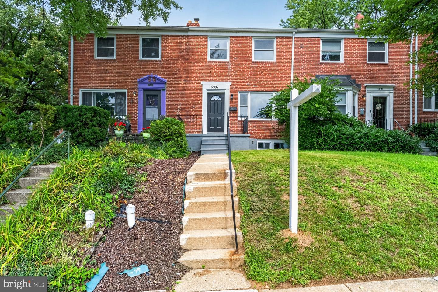 5937 Chinquapin Pkwy Property Photo 1