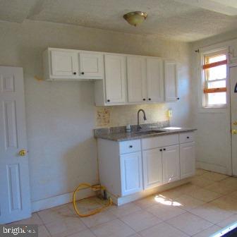 3155 Ravenwood Ave Property Photo 9
