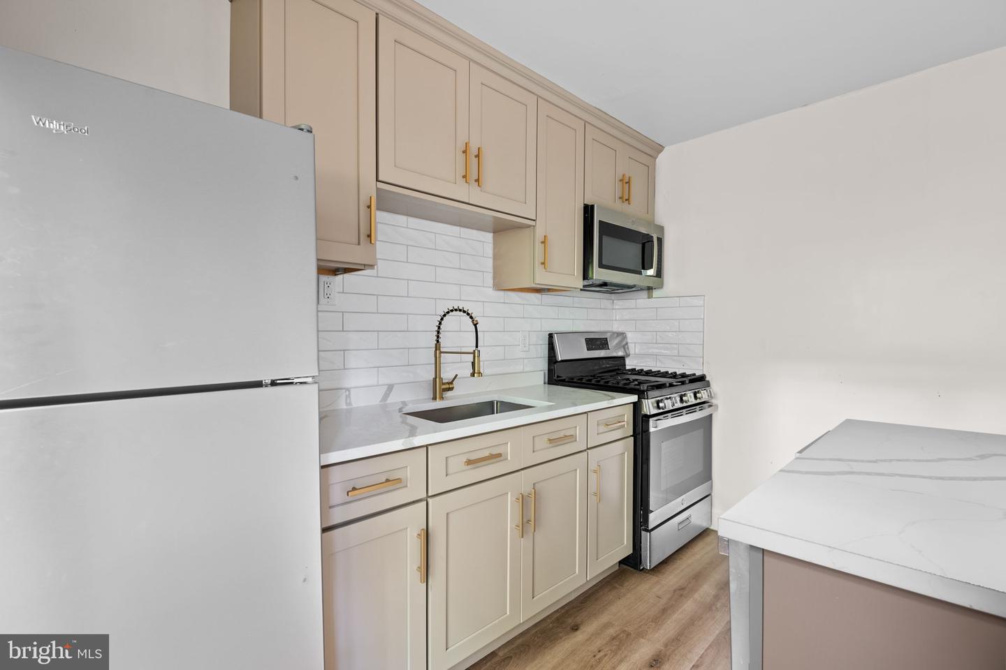 322 S Poppleton St Property Photo 10