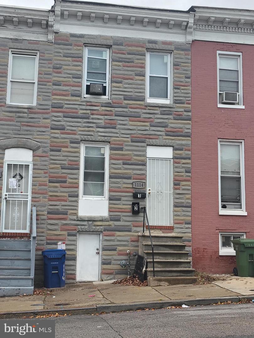 1114 N BOND ST #1 Property Photo 1