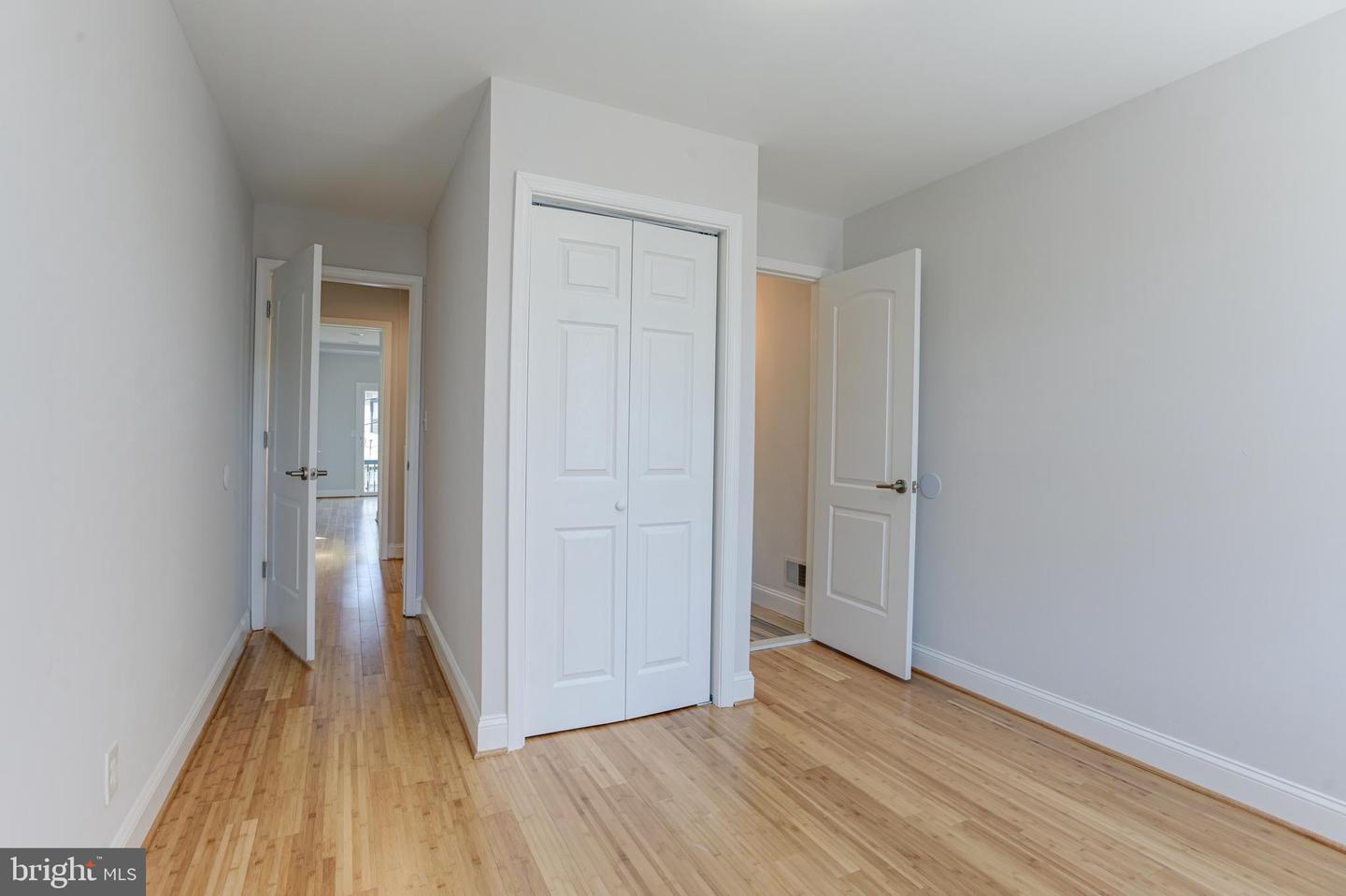 802 Mangold St Property Photo 35