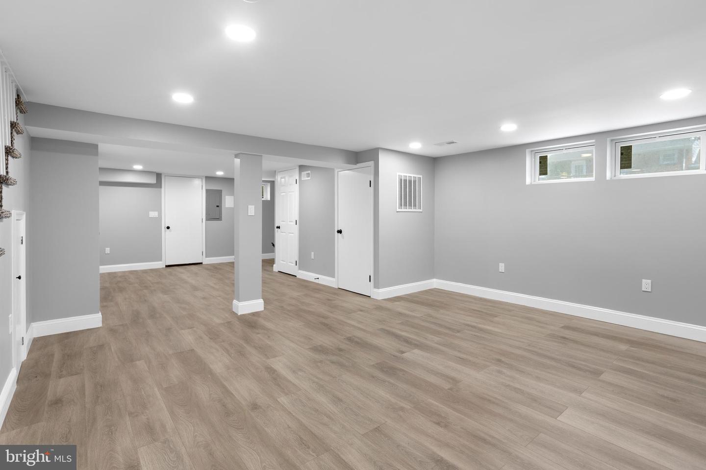 1358 Crofton Rd Property Photo 54