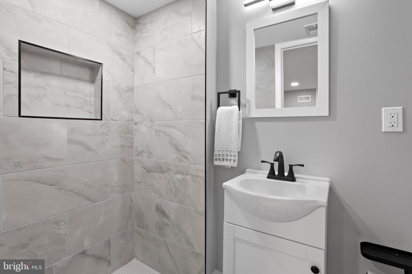 1358 Crofton Rd Property Photo 57