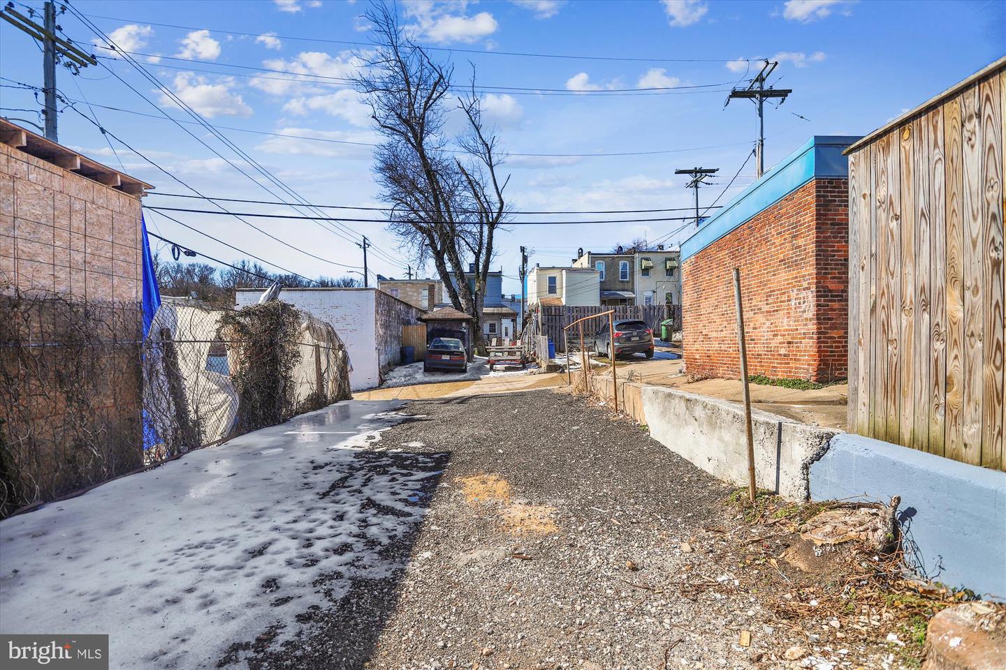 MDBA2227302 Property Photo 12
