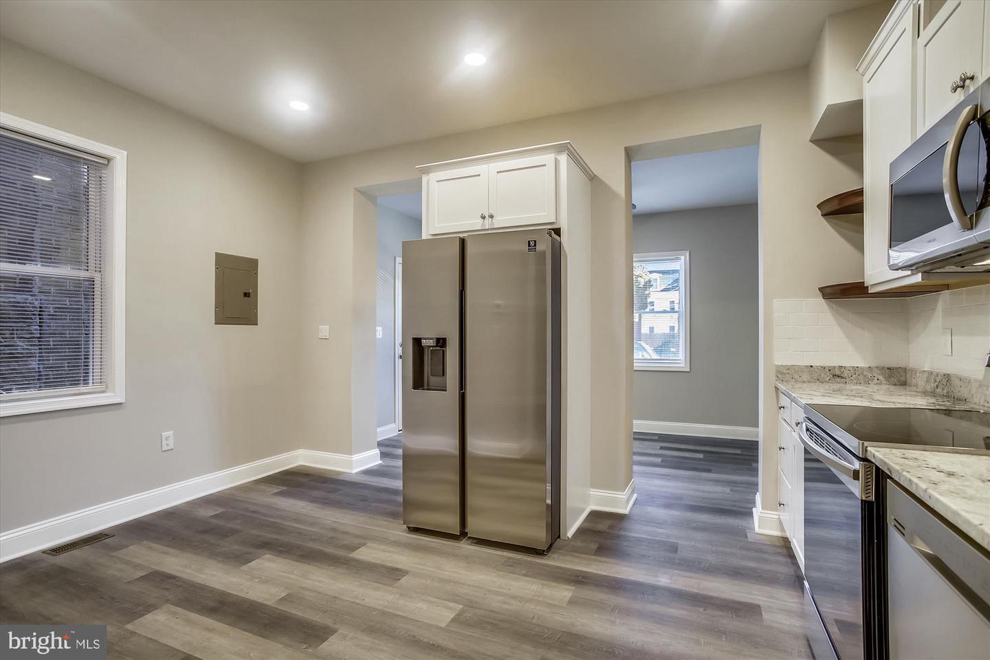 MDBA2227302 Property Photo 16