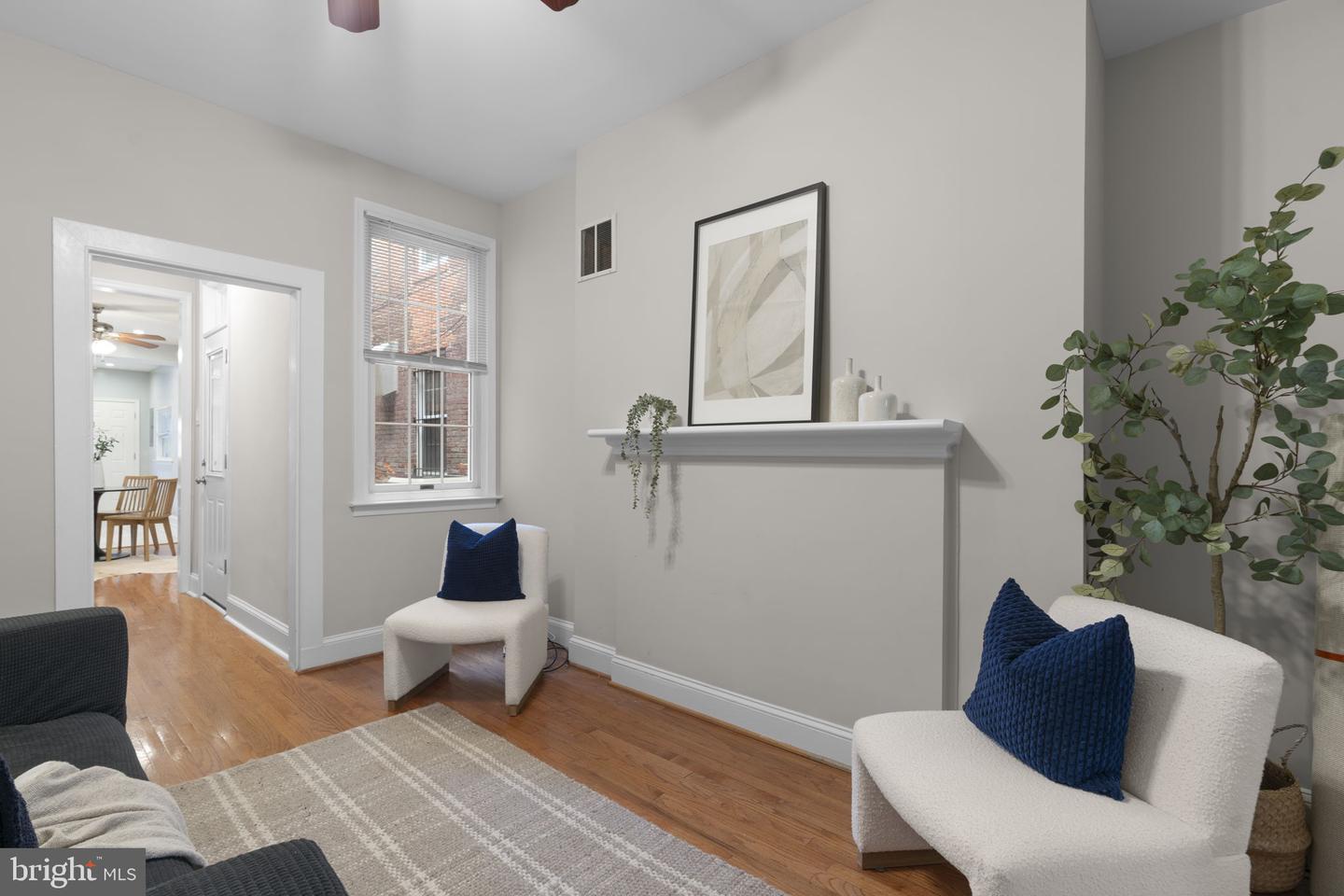 1253 William St Property Photo 5