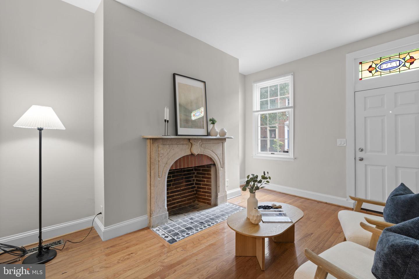 1253 William St Property Photo 6