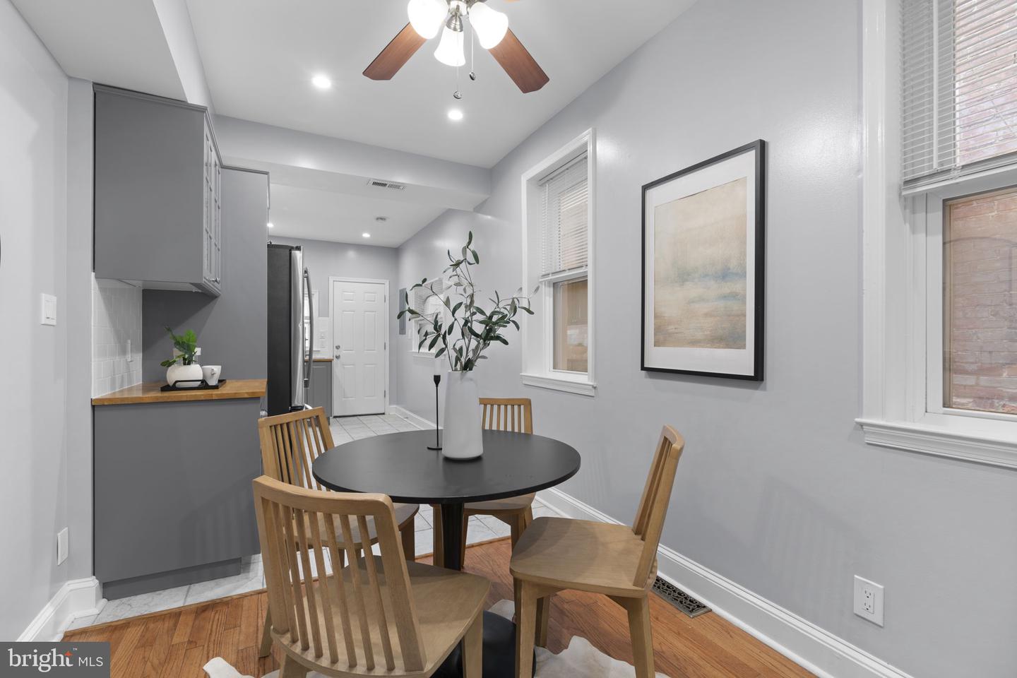 1253 William St Property Photo 10