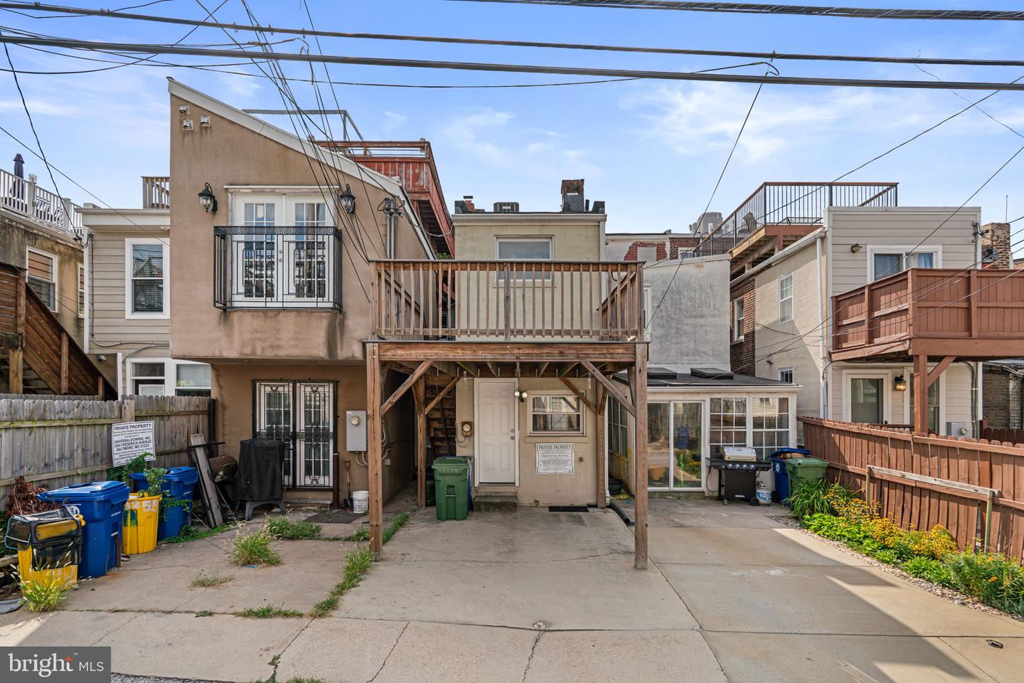 1253 William St Property Photo 44