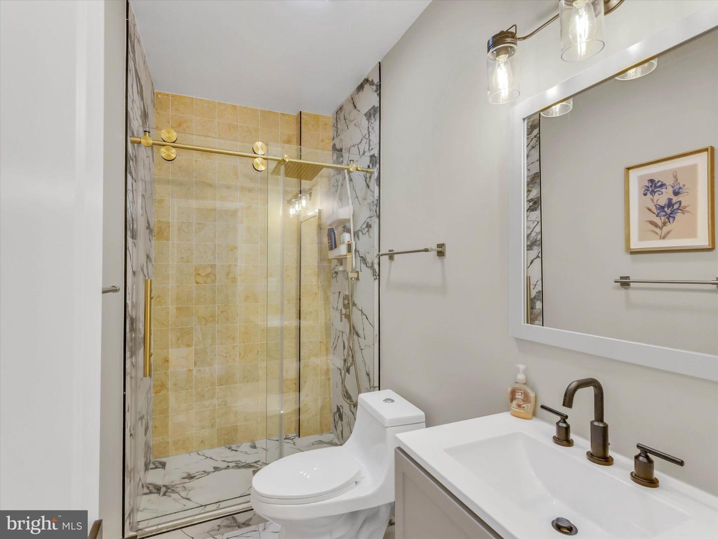 555 Presstman St Property Photo 21
