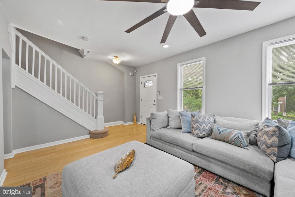 3326 Burleith Ave Property Photo 10