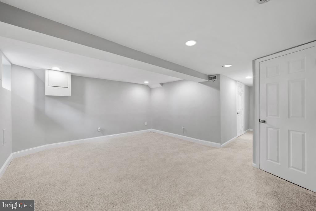 3326 Burleith Ave Property Photo 24